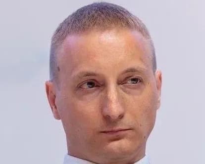 Николай Суров
