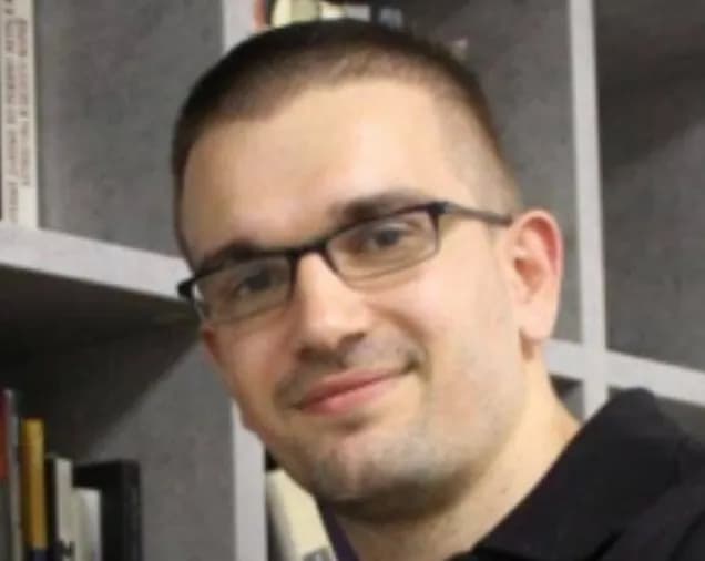 Илья Ревин