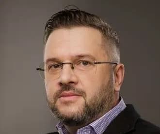Юрий Савельев