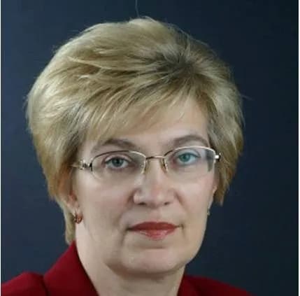 Елена Брусина