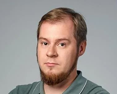 Максим Козлов