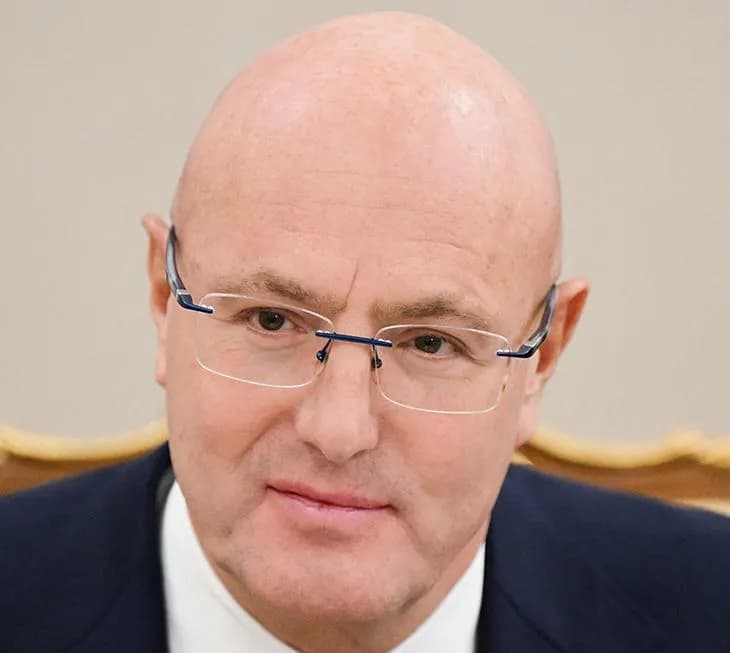 Дмитрий Чернышенко