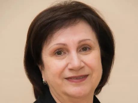 Лариса Карасёва