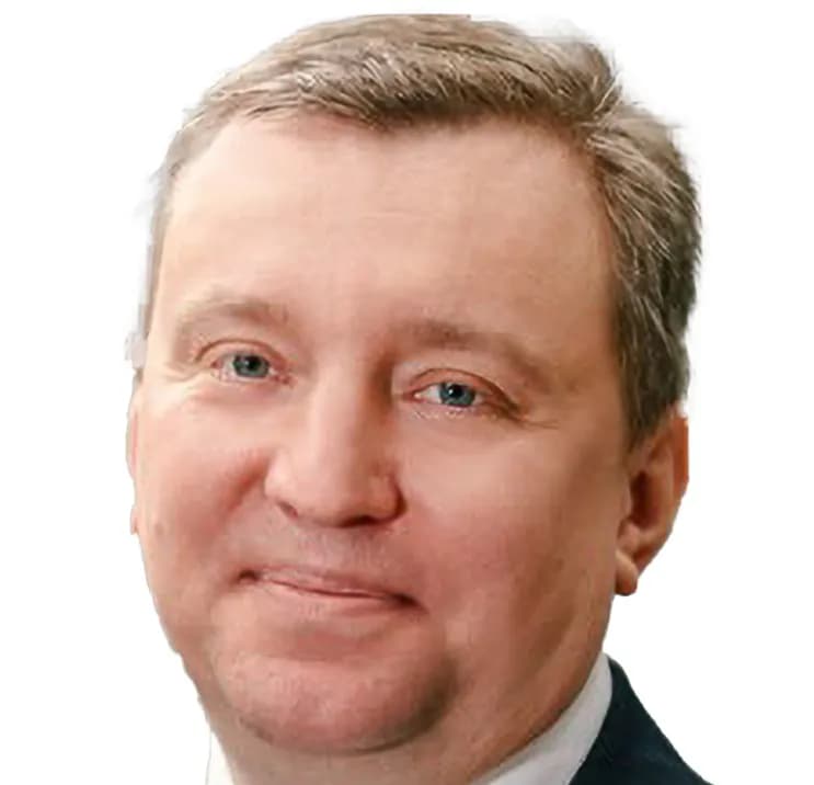 Максим Жидков