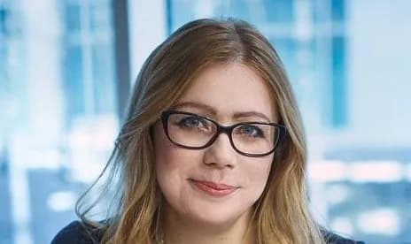 Анна Кулашова