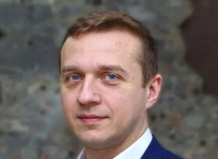 Vladimir Yezhikov